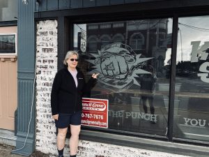 Knuckle Sandwich--with a name like that, how did it go out of business?